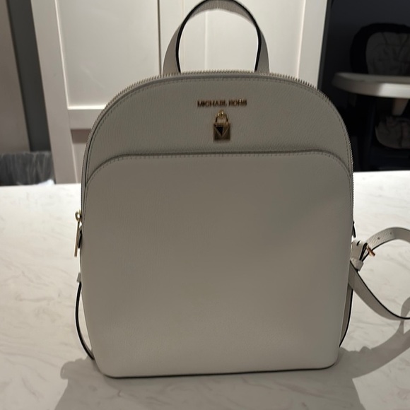 Michael Kors Cream Backpack - Picture 1 of 4
